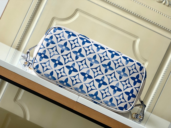 ルイヴィトンバッグ内部構造